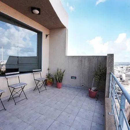 Apartment Lovely Penthouse In The Center