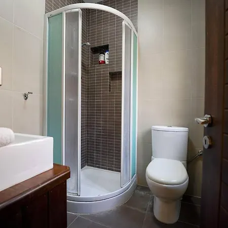 Lovely Penthouse In The Center * Naxxar