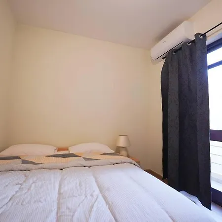 Apartman Lovely Penthouse In The Center *